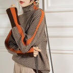 Women's geometric high-neck jumper with contrast sleeve trim