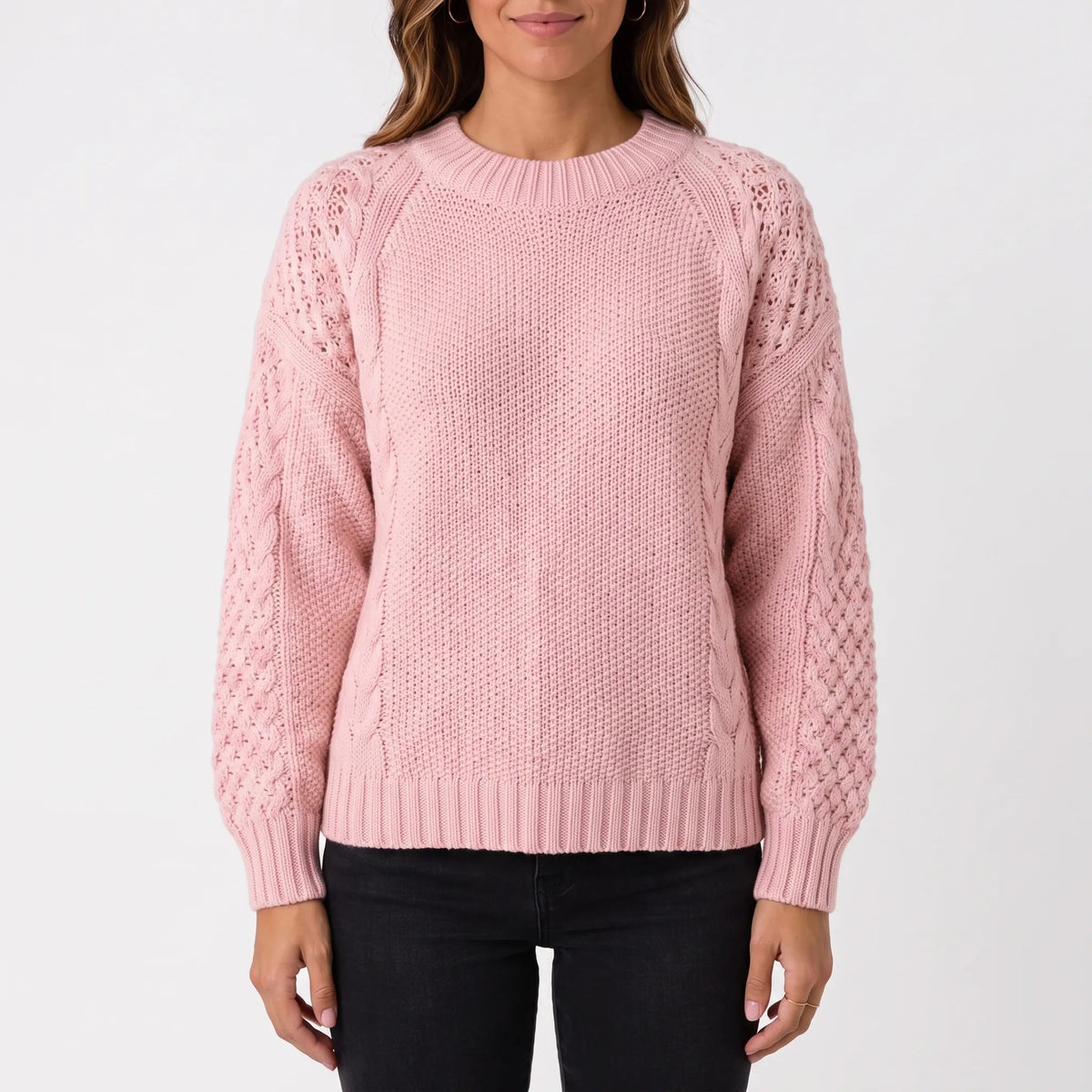 Women's textured knitted jumper with crew neck and long sleeves