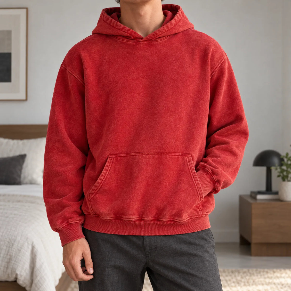 Men's oversized plain hoodie with hooded neckline, long sleeves and kangaroo pocket