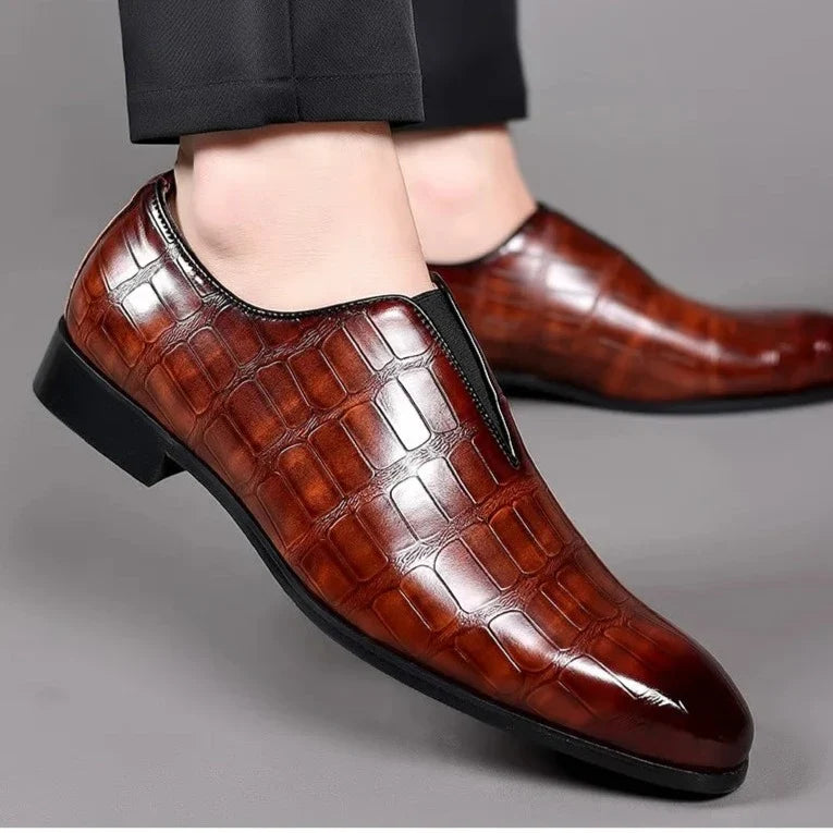 Men's textured slip-on loafers with square toe and low block heel