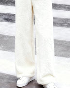 Women's textured matching set with V-neck top, bow embroidery and wide-leg trousers