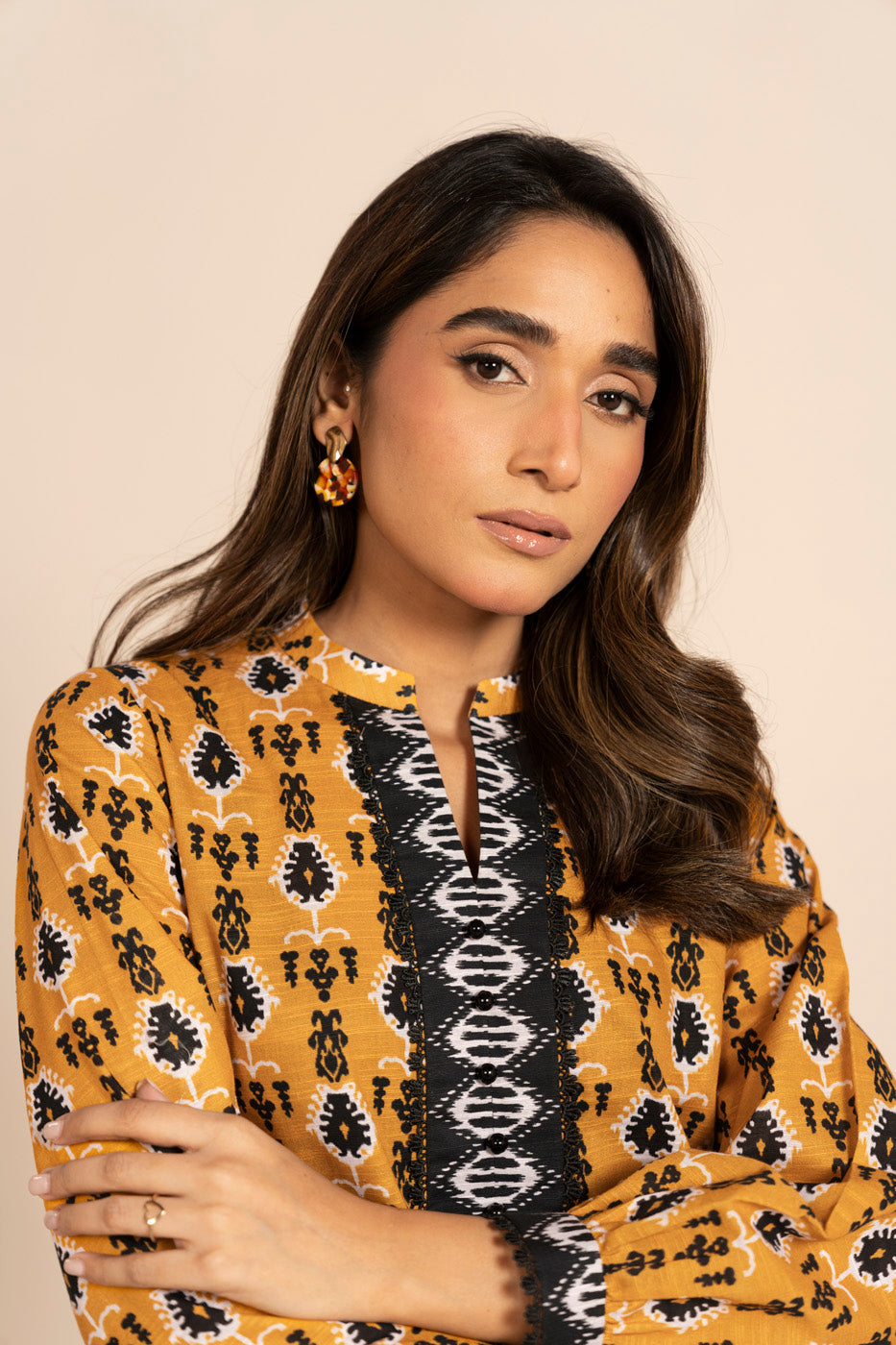 Women's mustard geometric tunic shirt with split neckline and long sleeves