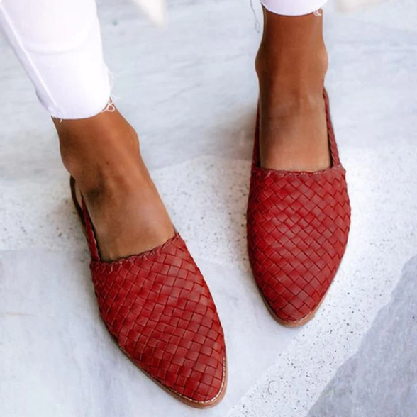 Women's woven pointed-toe slingback sandals with flat soles