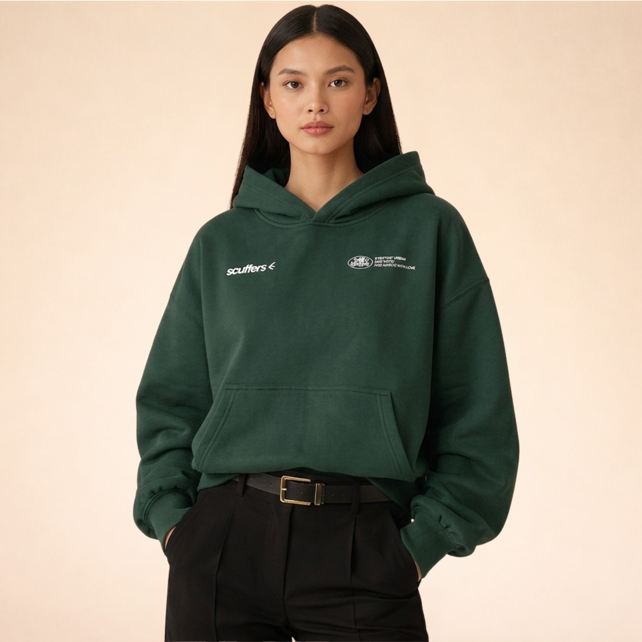 Women's hooded logo hoodie with long sleeves and front pouch pocket