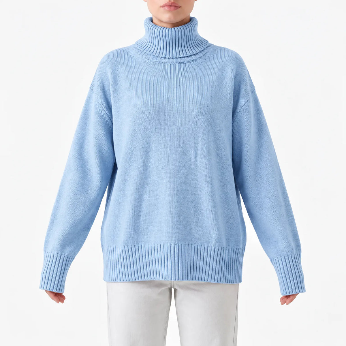 Women's oversized roll neck jumper with long sleeves and ribbed trims