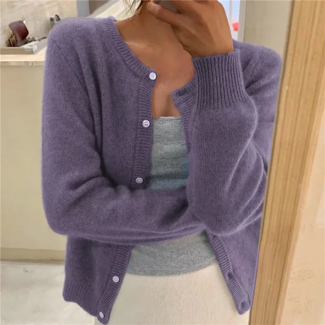 Women's plain knitted cardigan with round neck, long sleeves and button front