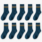 Men's ribbed crew socks with contrasting horizontal stripes