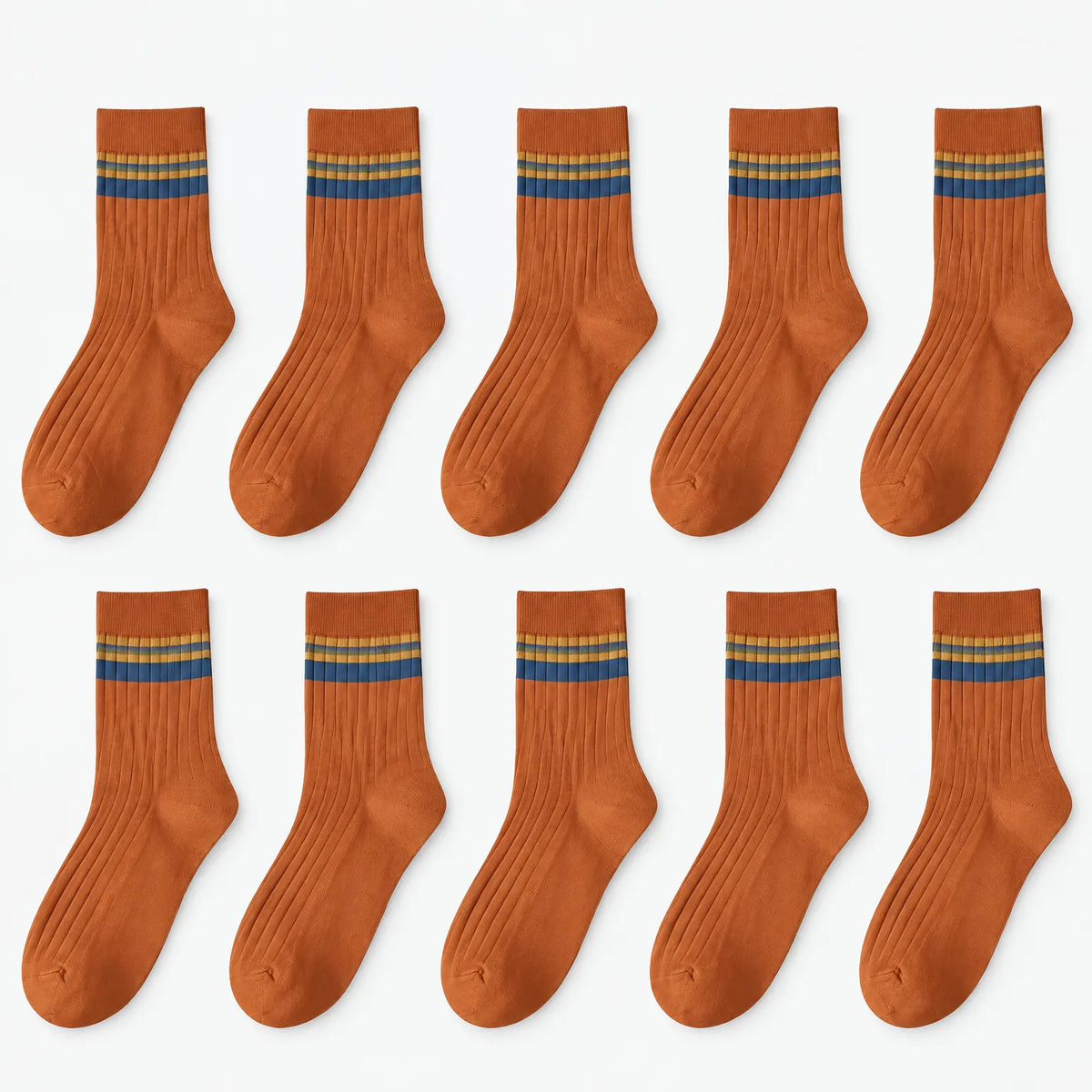 Men's ribbed crew socks with contrasting horizontal stripes