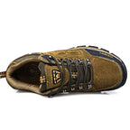 Low-cut lace-up hiking boots with round toes and deep lugged soles