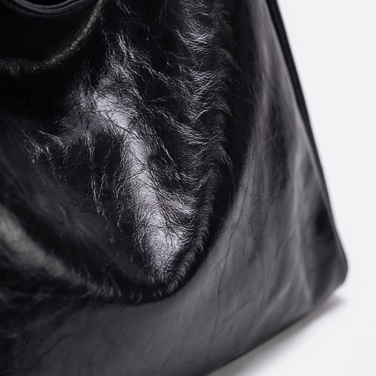 Women's large slouchy shoulder tote bag with long straps