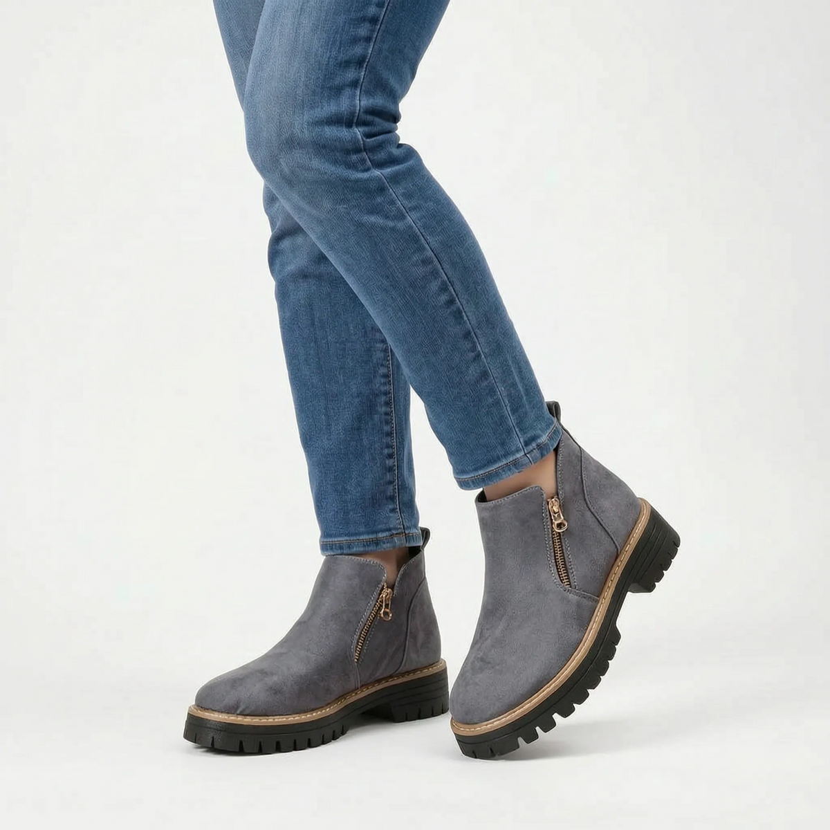 Women's chunky plain ankle boots with side zips and treaded soles