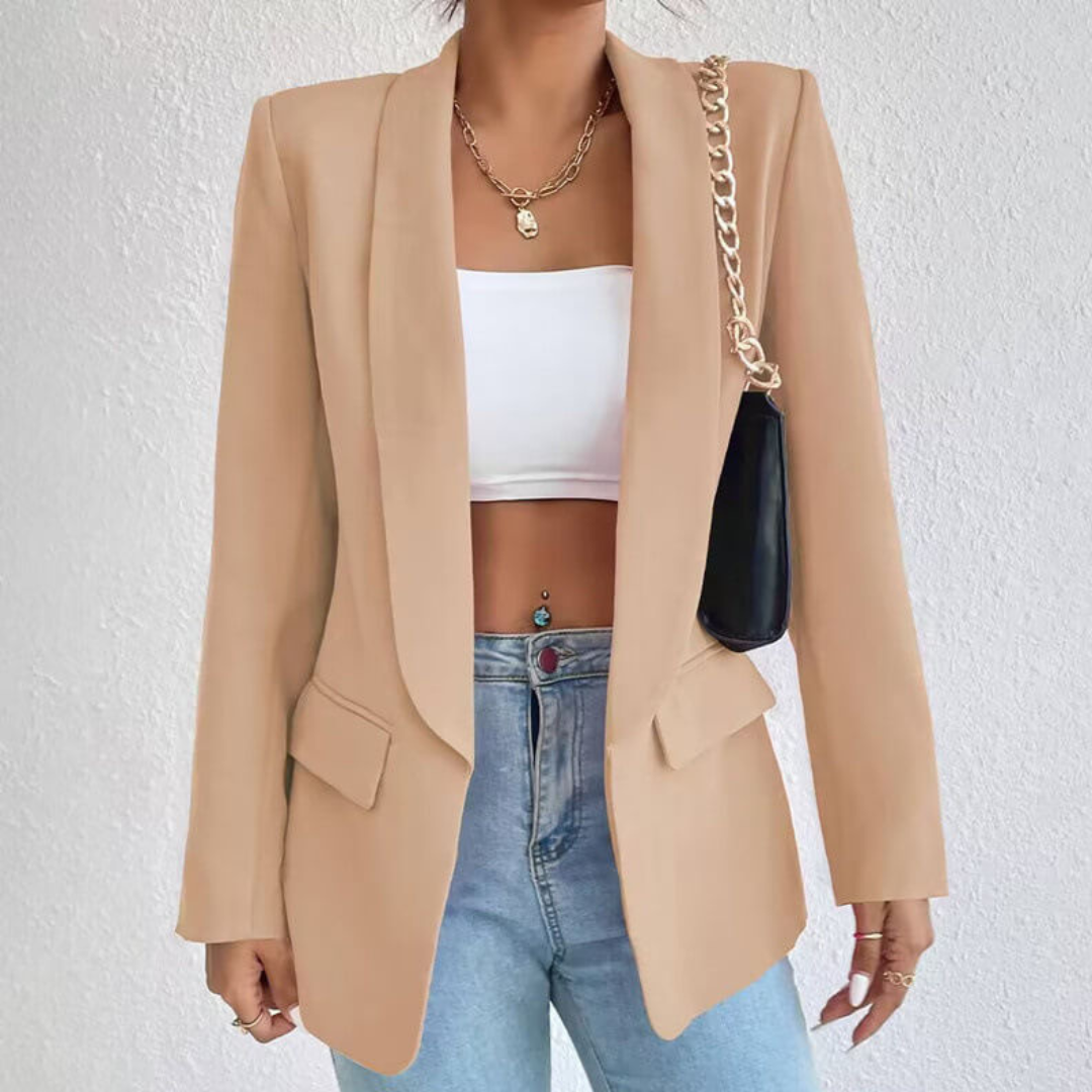 Women's open front long sleeve blazer with notched lapels and flap pockets