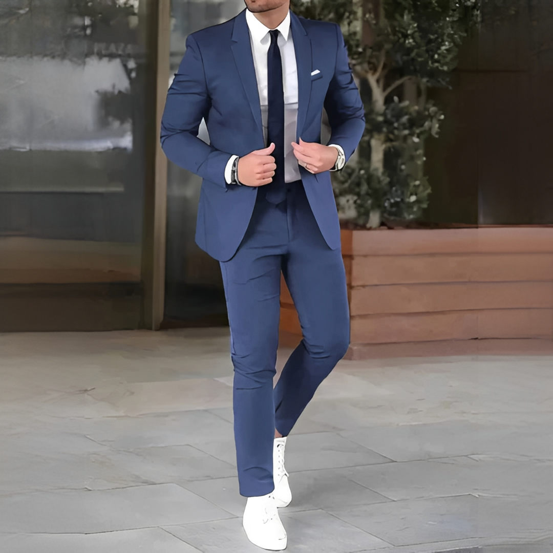Men's slim two-piece suit set with tailored blazer and matching trousers
