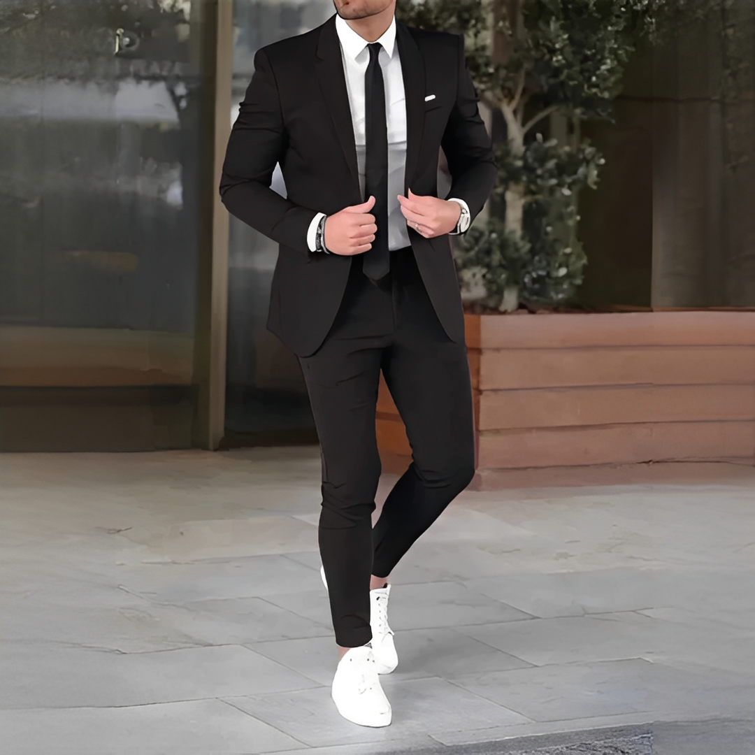 Men's slim two-piece suit set with tailored blazer and matching trousers