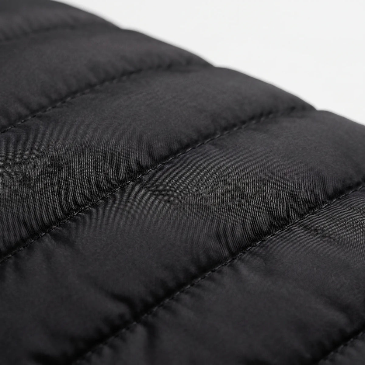Men's hybrid quilted jacket with stand collar, long sleeves and front zip
