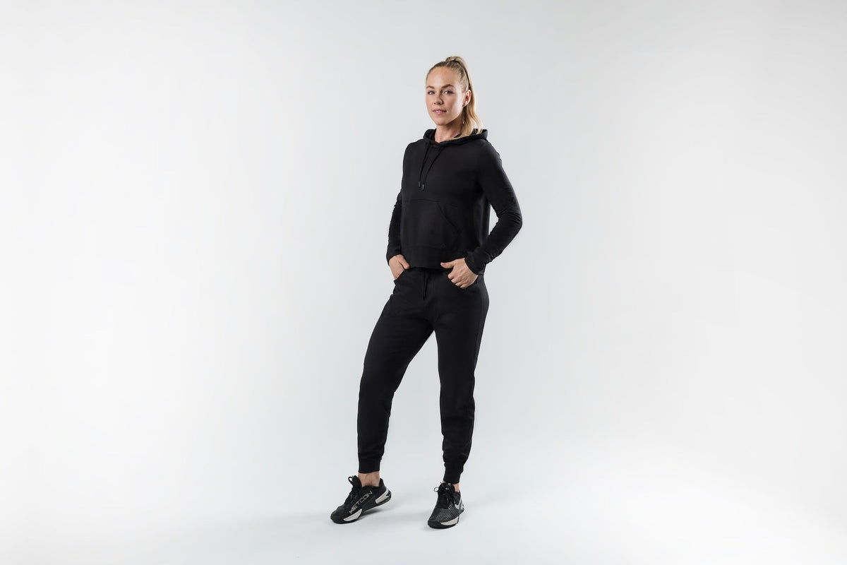 Women's long sleeve pullover hoodie with drawstring hood and front kangaroo pocket
