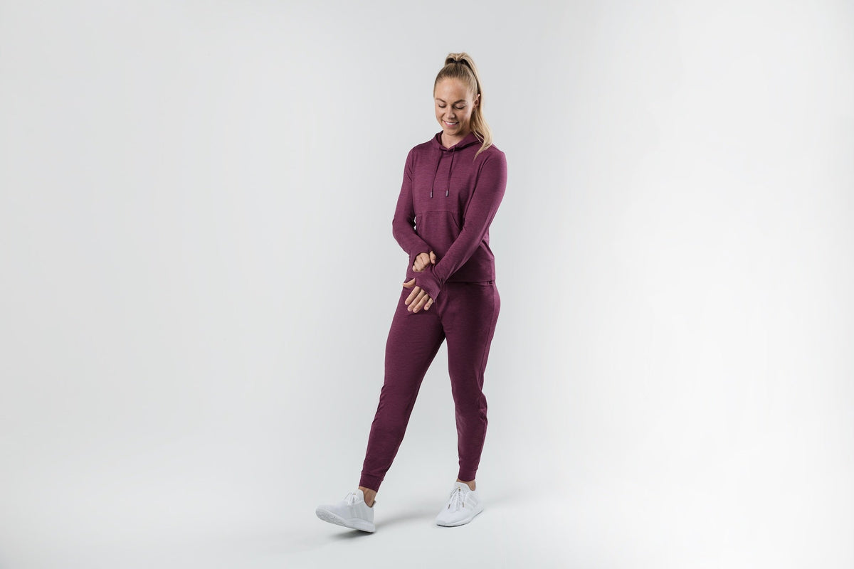 Women's long sleeve pullover hoodie with drawstring hood and front kangaroo pocket