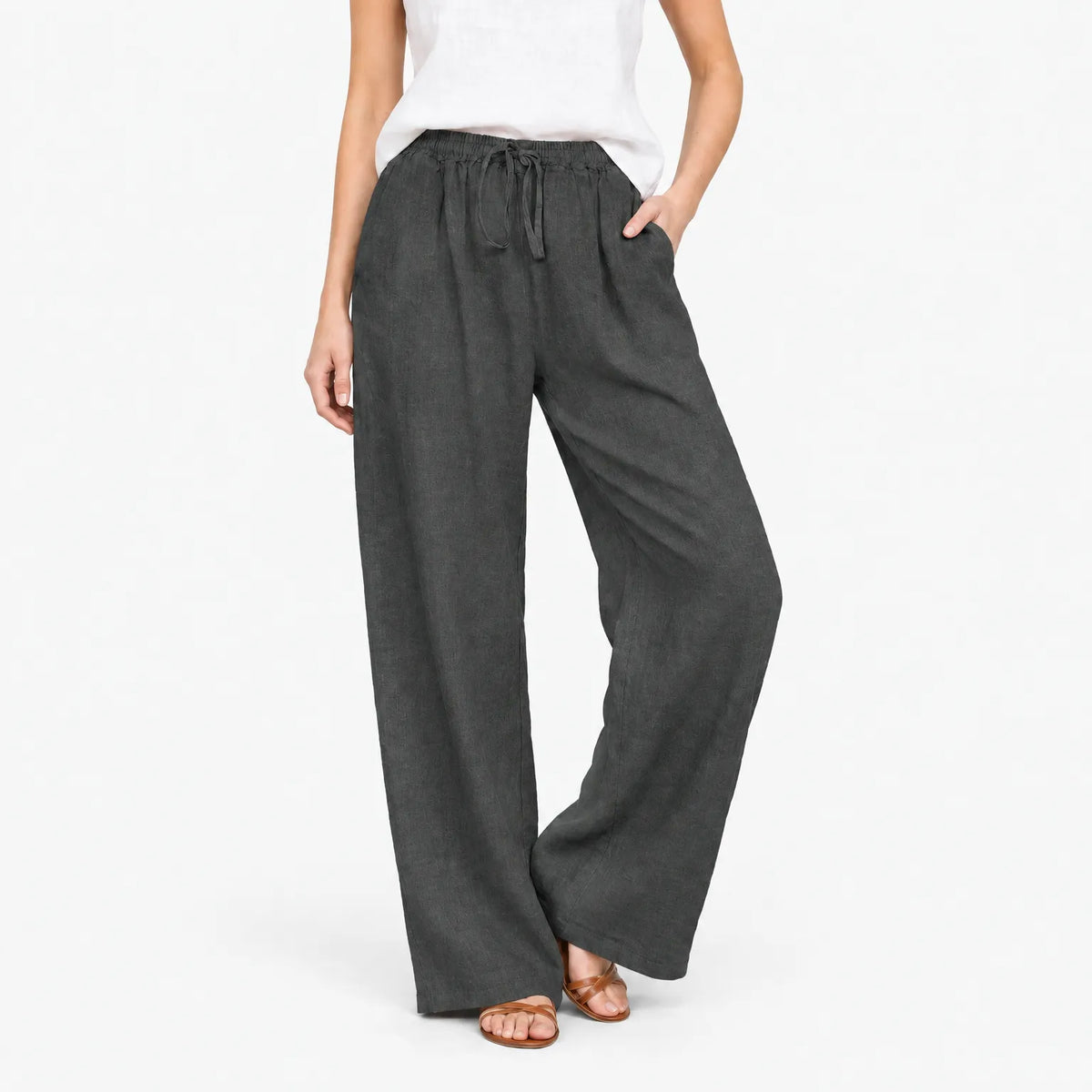 Women's wide-leg trousers with elasticated drawstring waist and side pockets