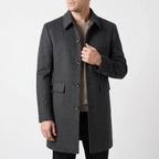 Men's slim fit single-breasted overcoat with pointed collar and button front