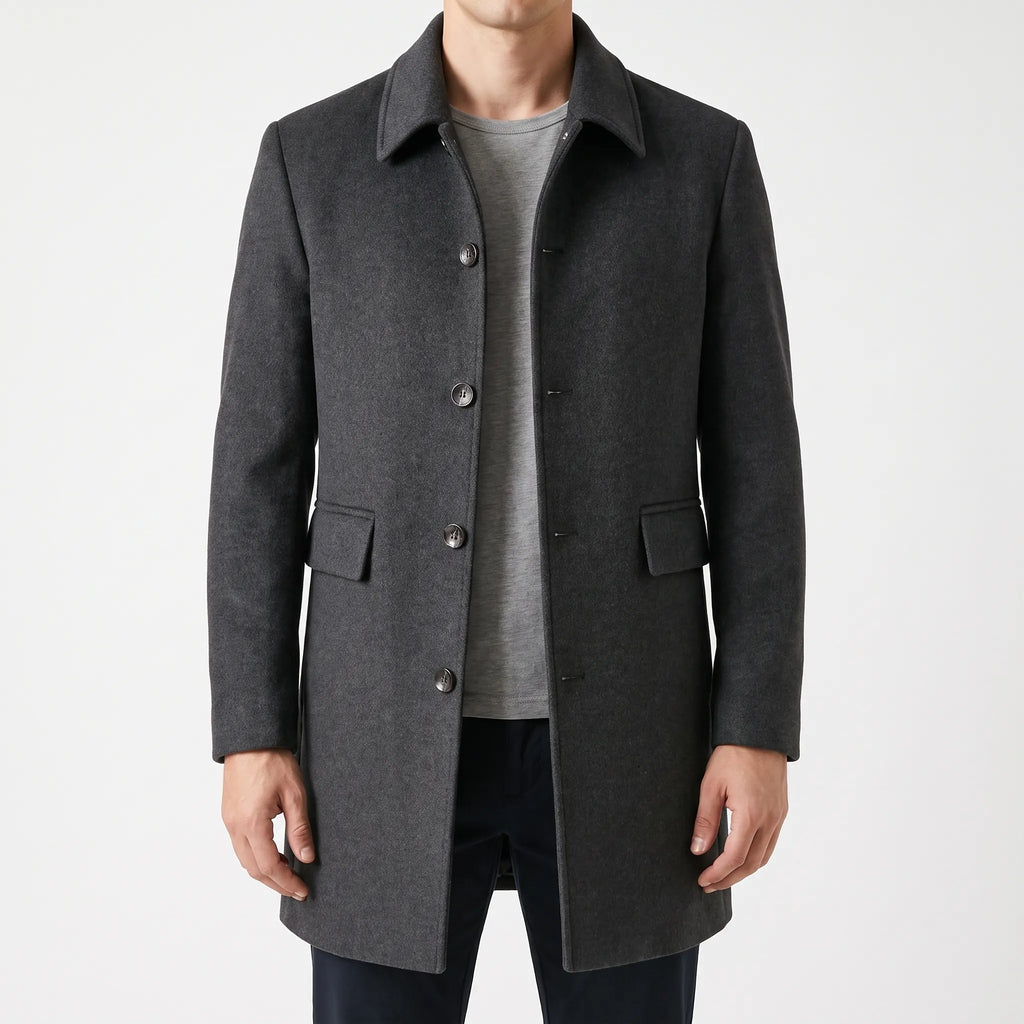 Men's slim fit single-breasted overcoat with pointed collar and button front