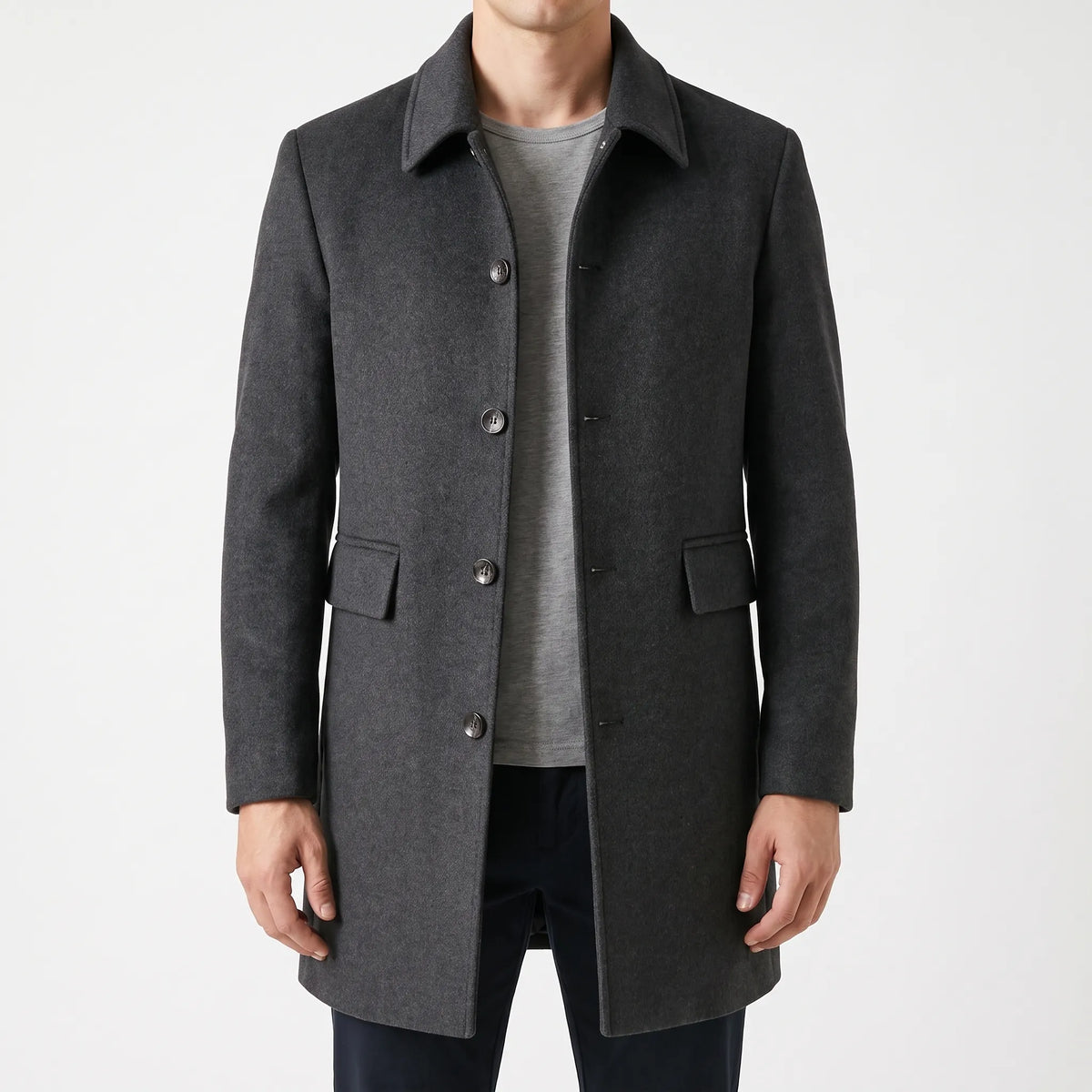 Men's slim fit single-breasted overcoat with pointed collar and button front