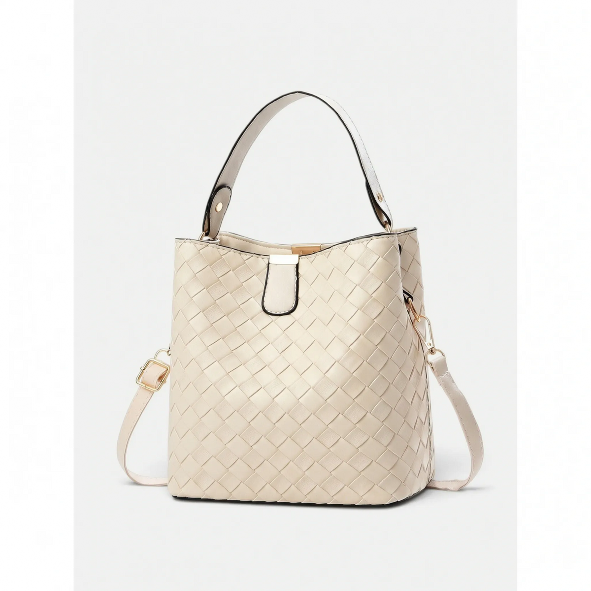 Women's woven bucket bag with rounded shape, top handle and long shoulder strap
