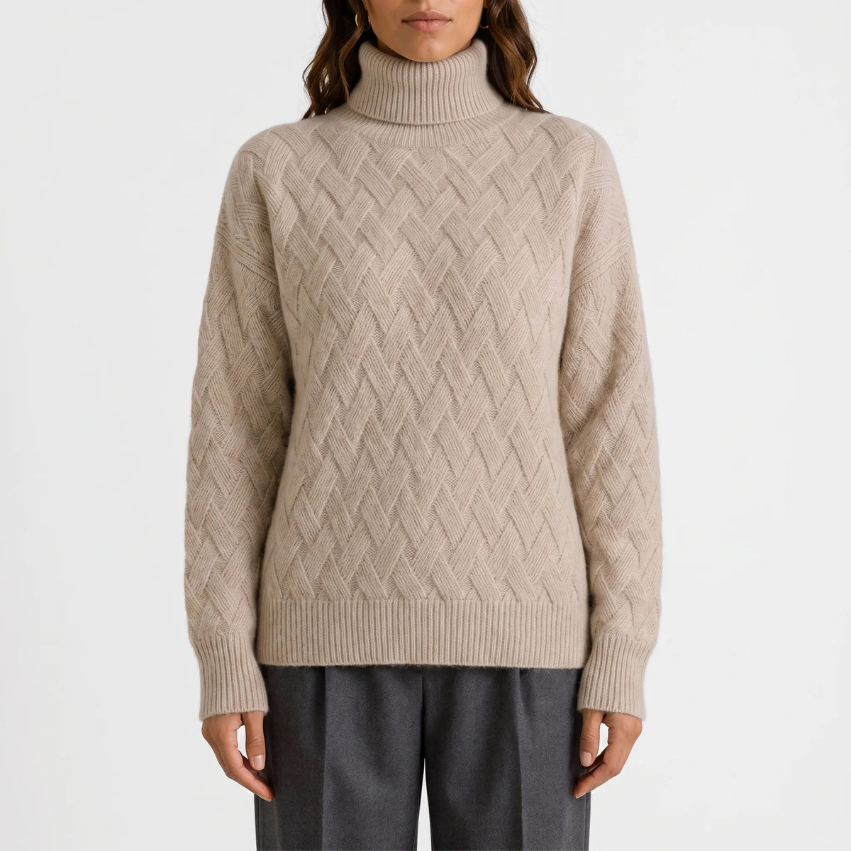 Women's textured turtleneck jumper with long sleeves and ribbed trims