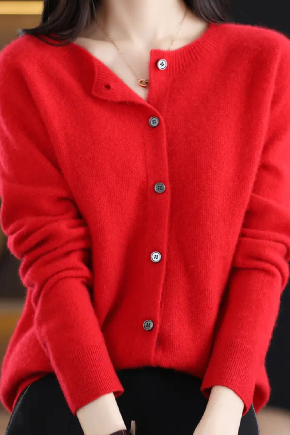 Women's long-sleeve button cardigan with V-neckline and ribbed trims