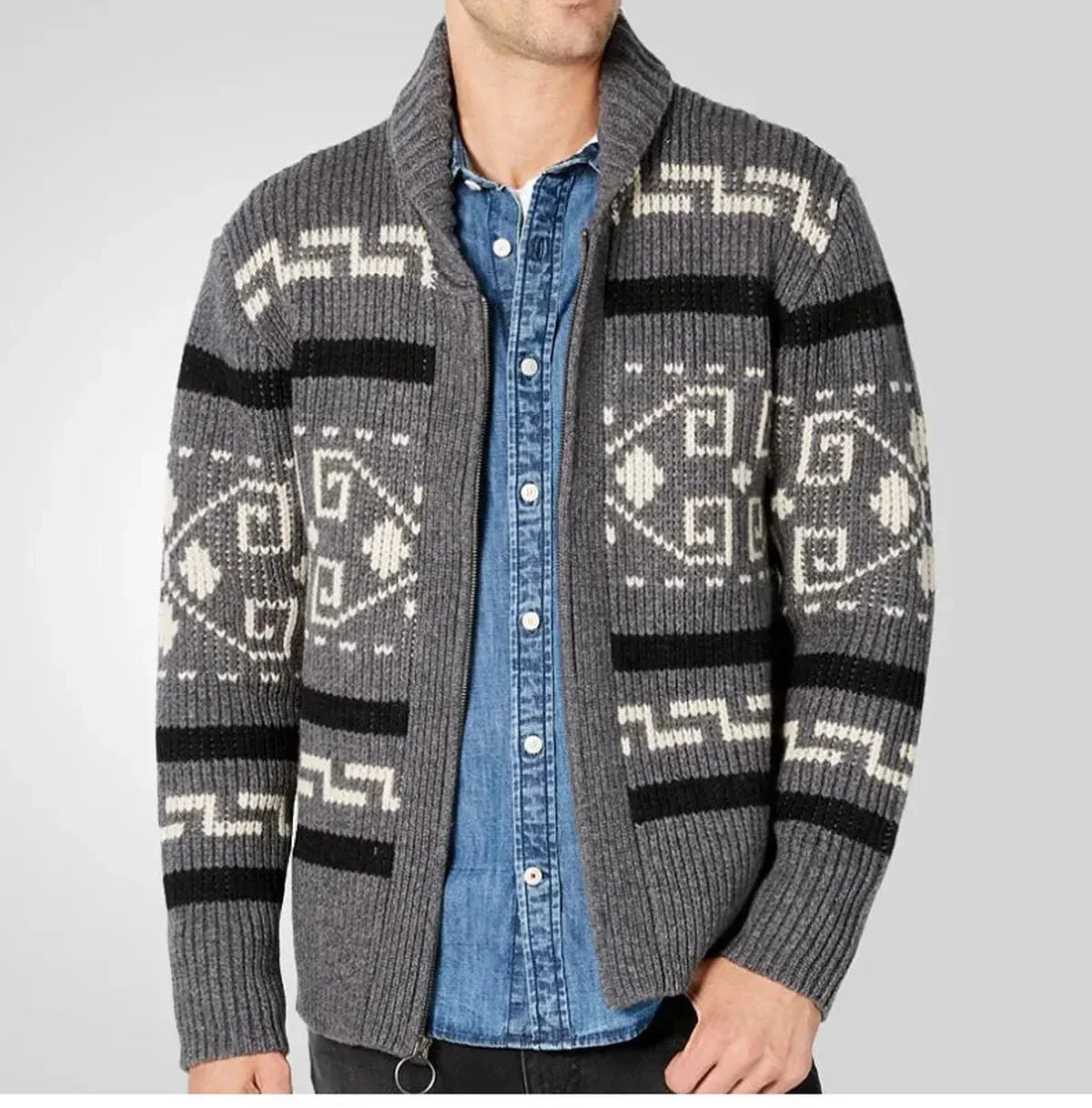 Men's geometric patterned knitted cardigan with shawl collar and zip fastening