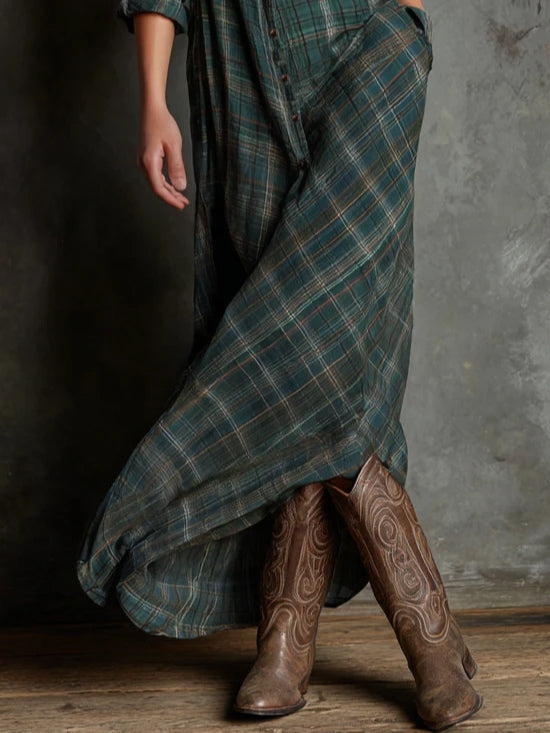Women's checked plaid shirt maxi dress with lapel collar and long sleeves