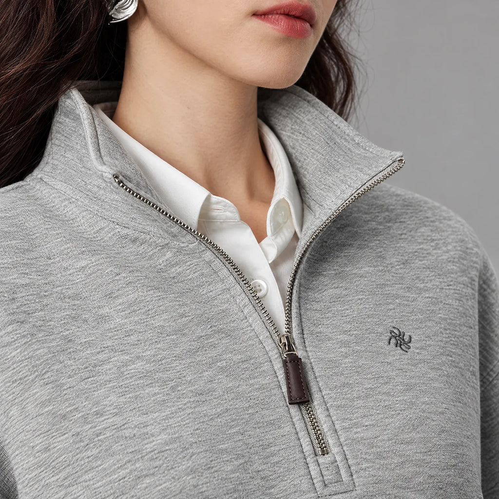 Women's half-zip jumper with mock neck, long sleeves and split hem