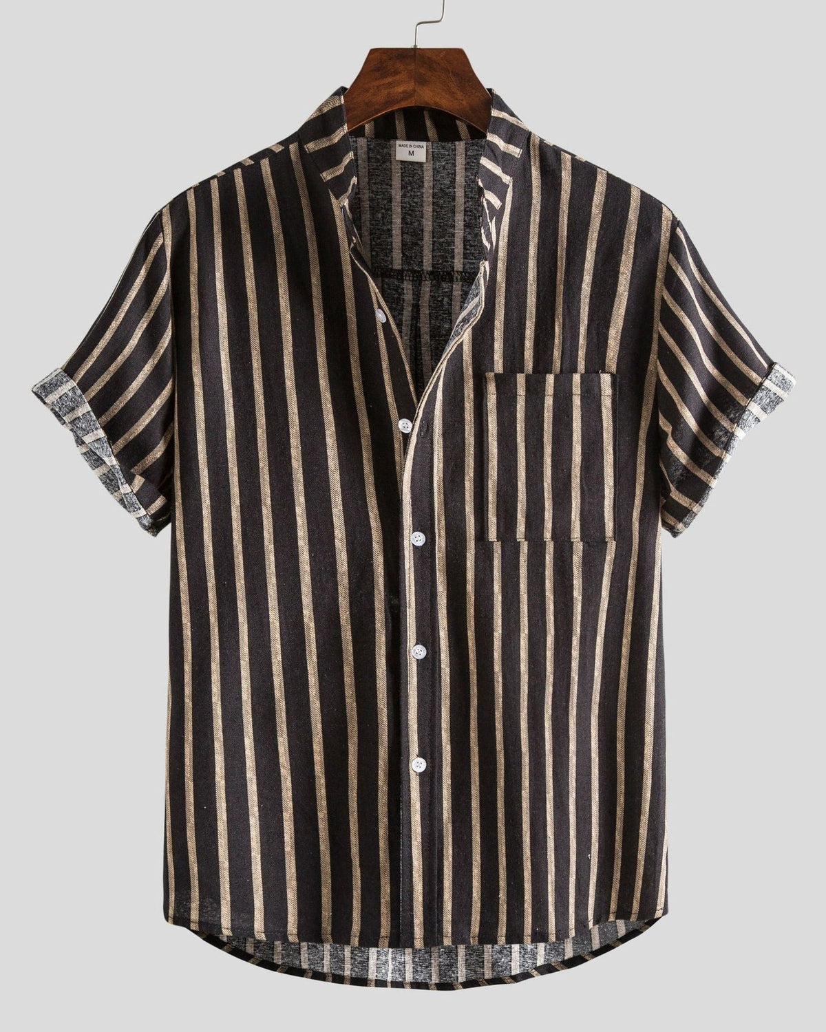 Men's short-sleeve patterned shirt with Mandarin collar, button front and chest pocket