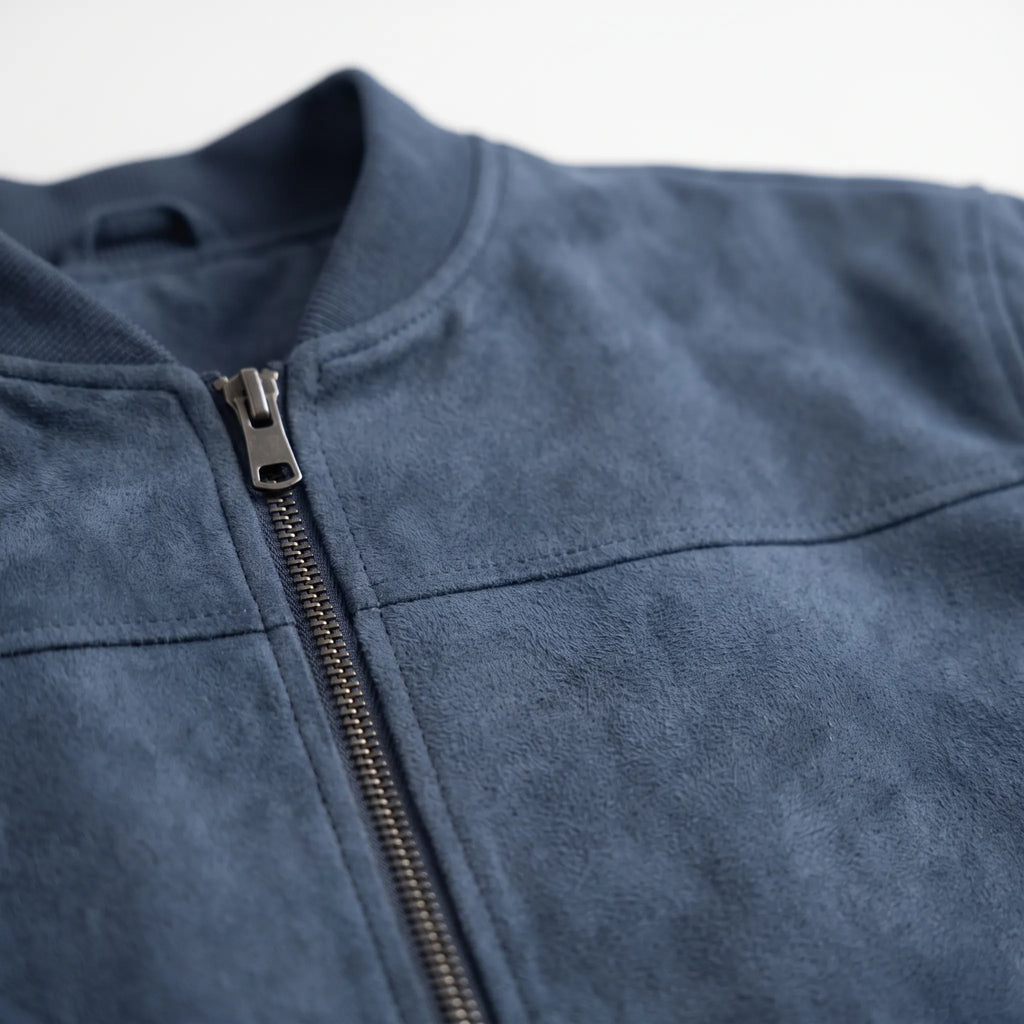 Men's textured zip-front bomber jacket with long sleeves