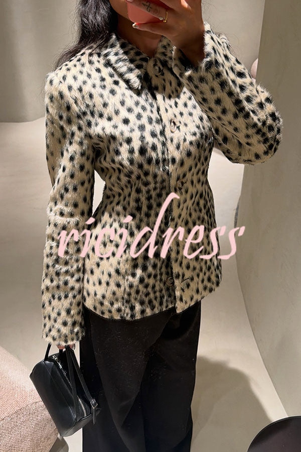 Women's beige leopard print jacket with lapel collar and long sleeves
