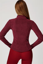 Women's fitted fleece jacket with high neck and front zip