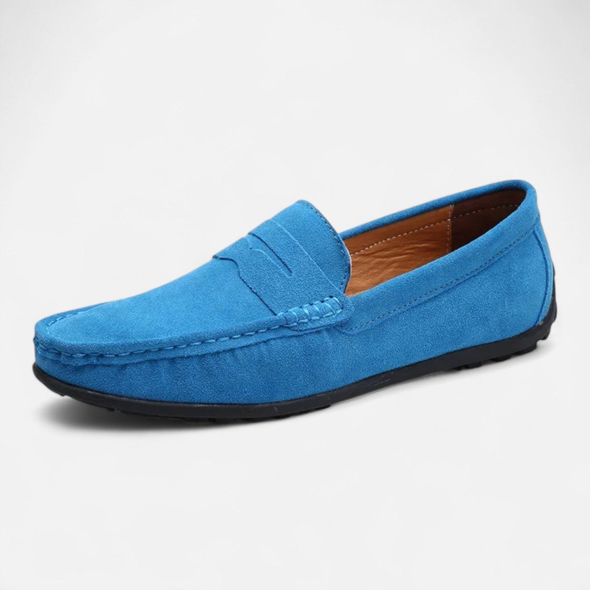 Men's plain slip-on loafer with moccasin stitching and flat sole