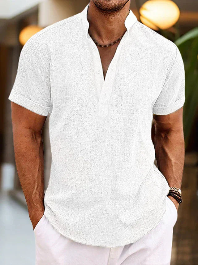 Men's short sleeve Henley shirt with Mandarin collar and textured finish