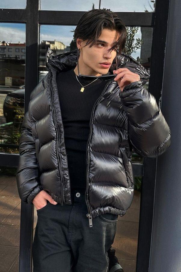 Men's hooded quilted puffer jacket with zip front and angled pockets