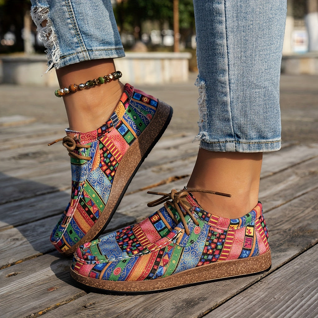 Women's multicoloured geometric patchwork lace-up sneakers with round toes and flat soles