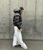 Men's quilted hooded puffer jacket with long sleeves, full zip and front pockets