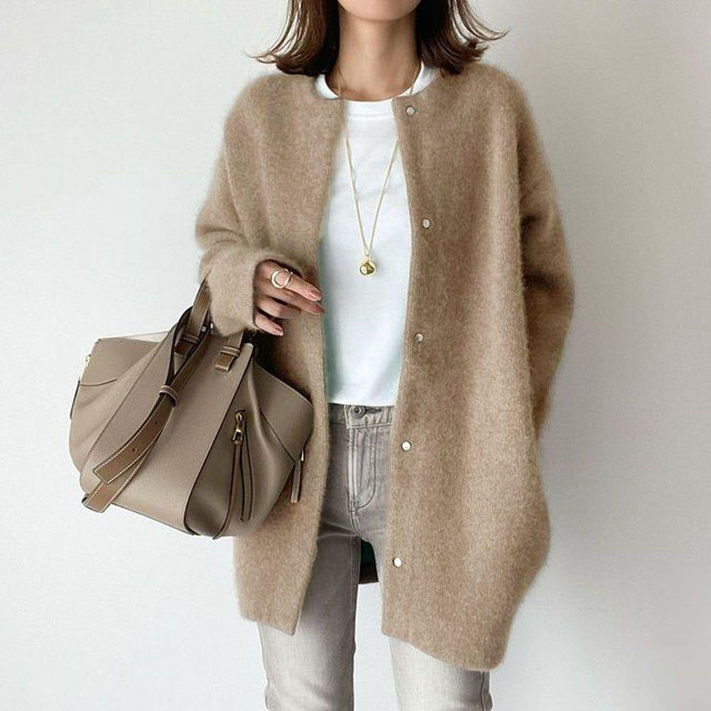 Women's relaxed fit long coat with round neck, long sleeves and snap buttons