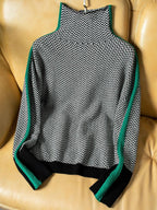 Women's geometric high-neck jumper with contrast sleeve trim