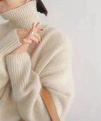 Women's plain turtleneck sweater with long sleeves and ribbed trims