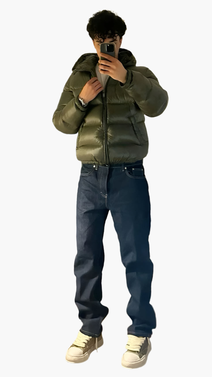 Men's quilted hooded puffer jacket with long sleeves, full zip and front pockets