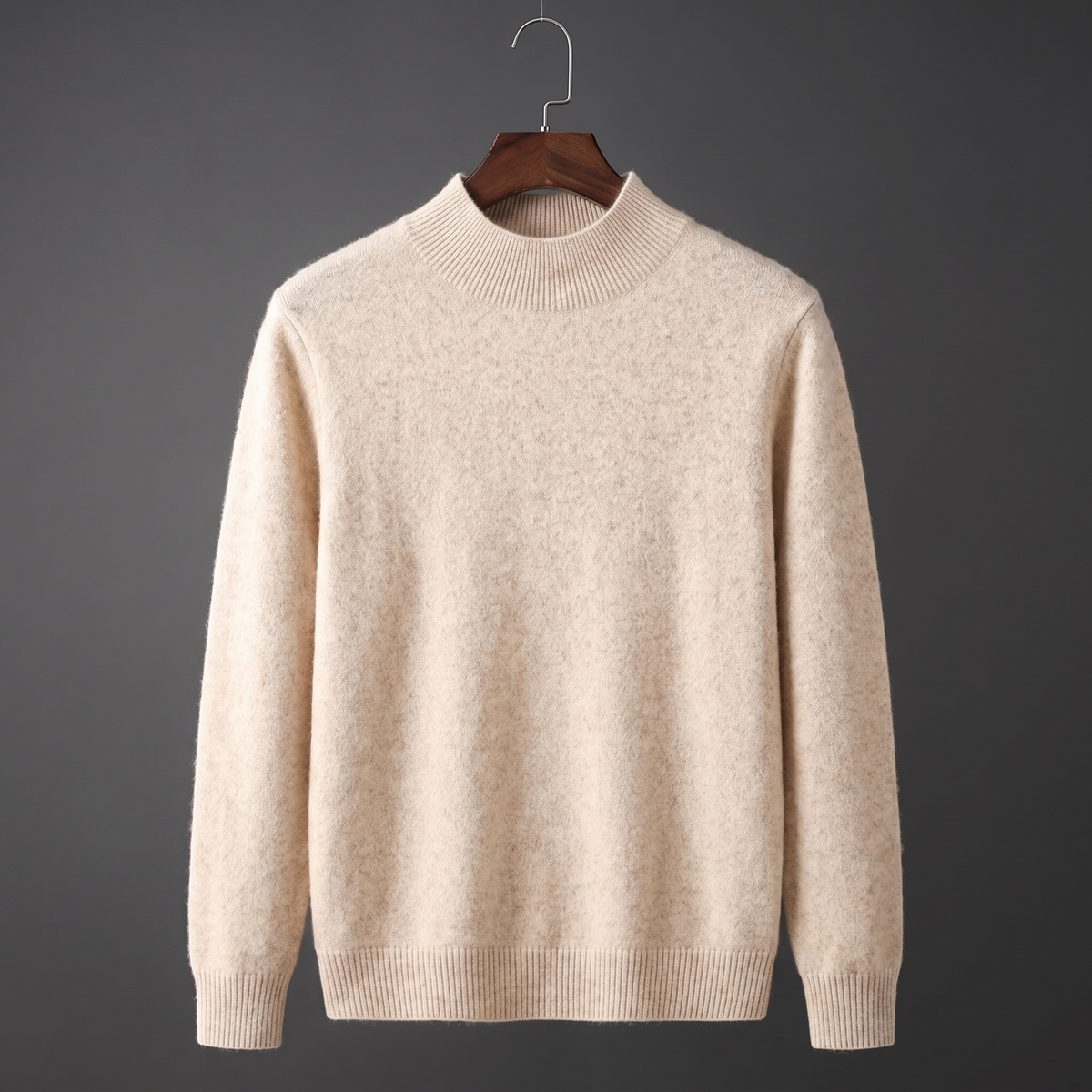 Men's long-sleeve textured mock neck jumper with ribbed trims