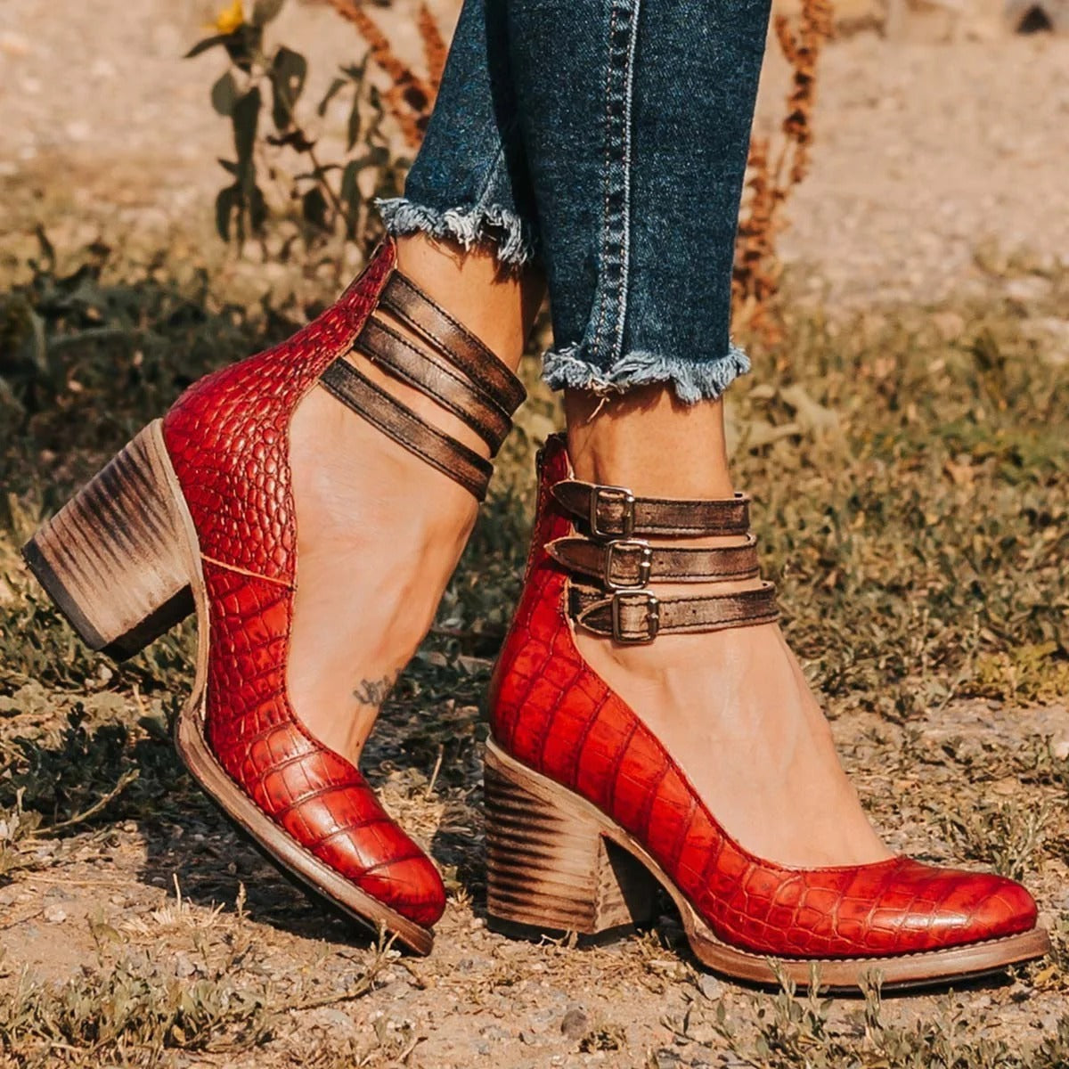 Women's closed-toe block heel shoes with multiple buckle ankle straps