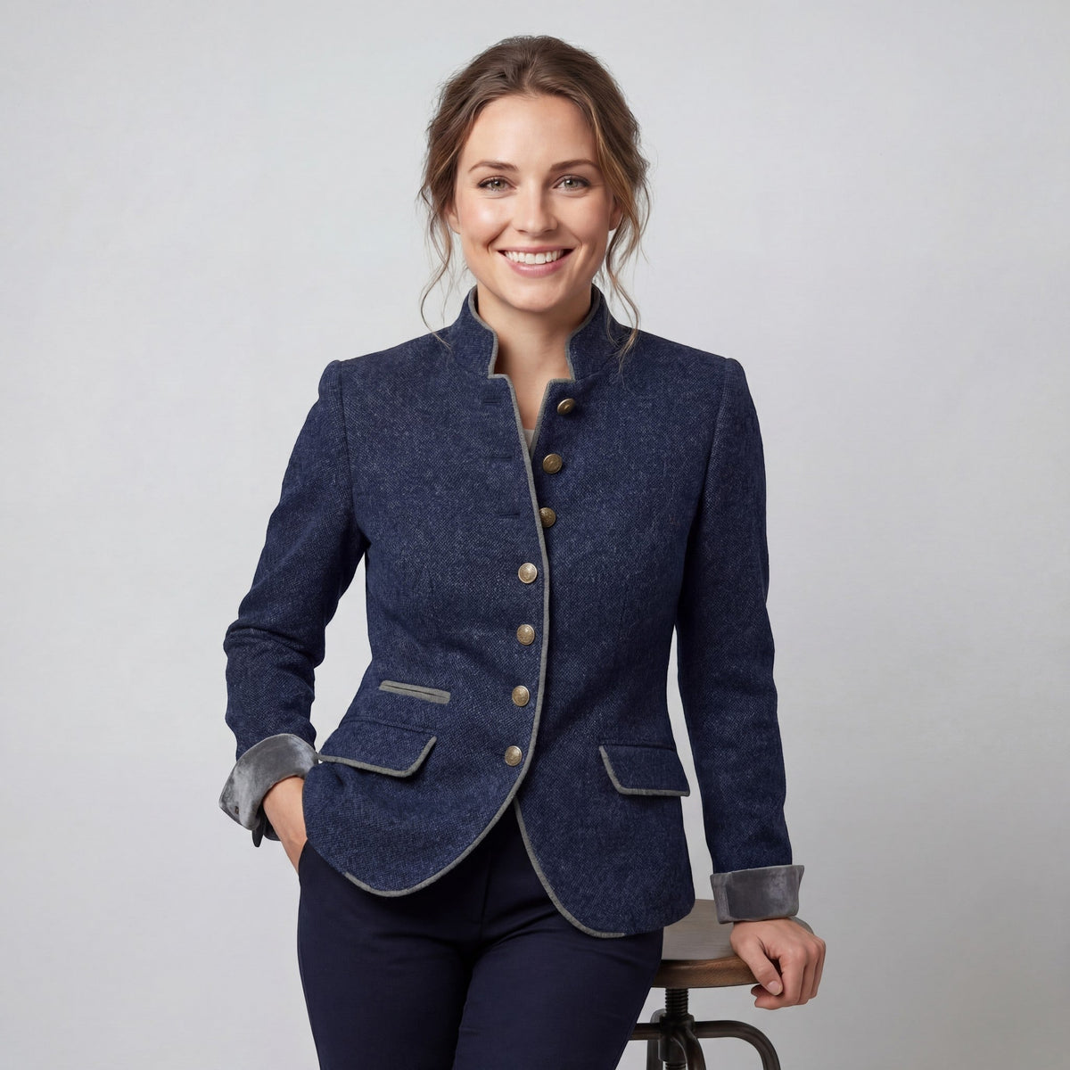 Women's textured blazer with mandarin collar, button front and trimmed patch pockets