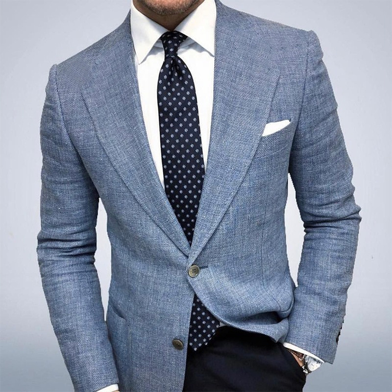 Men's tailored textured blazer with notch lapels, long sleeves and front pockets