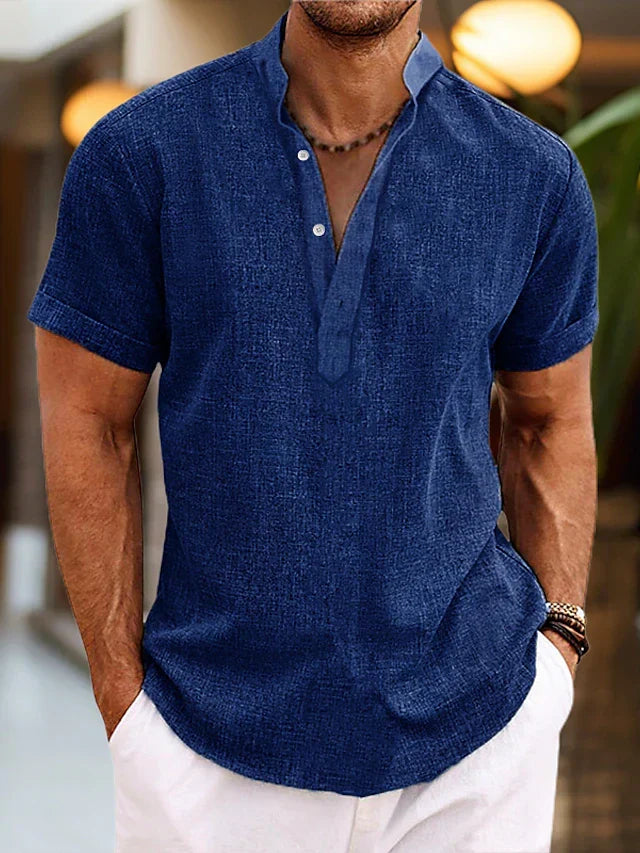 Men's short sleeve Henley shirt with Mandarin collar and textured finish