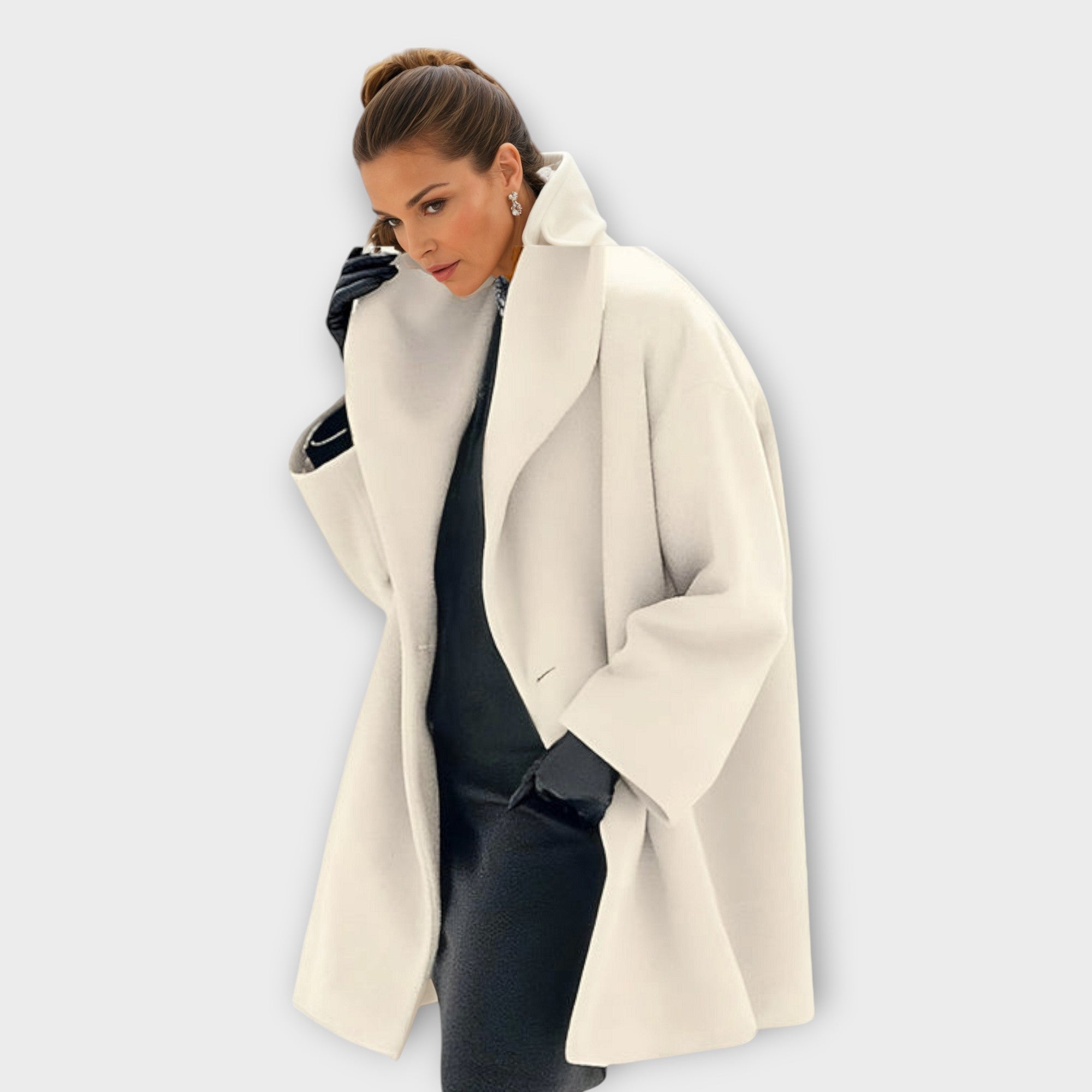 Women's long open-front coat with wide lapels and long sleeves